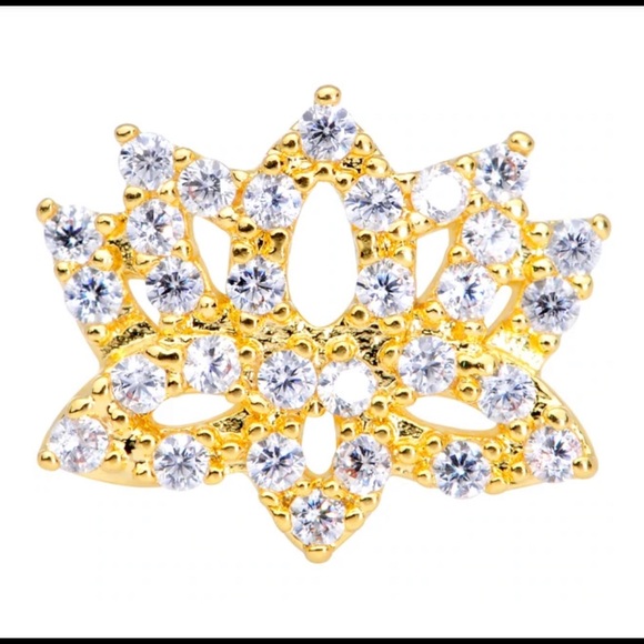 Lotus Flower nose hoop - Picture 2 of 3